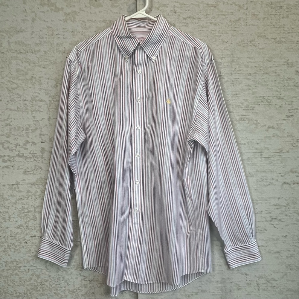 Brooks Brothers 346 Classic Striped Men's Dress Shirt Size Medium Button Up